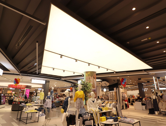 DPS™ Ceiling Lights ứng dụng vào không gian showroom thời trang cao cấp